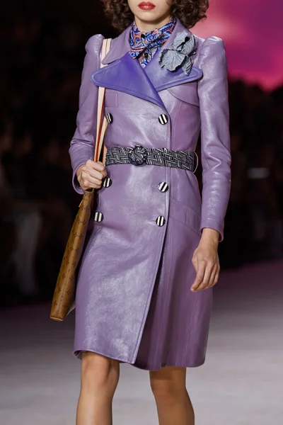 Look 63